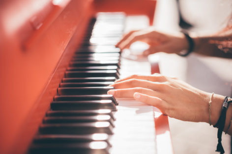 reimbursable expense as a musician: Difference between reimbursable and personal expenses